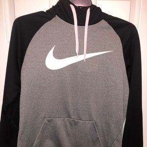 Nike Dri Fit Hoodie Large